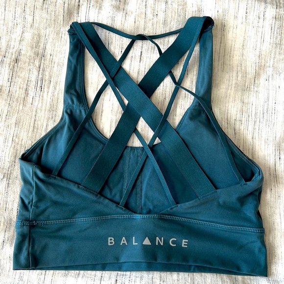 Balance Athletica Oasis Aura bra - Picture 4 of 7